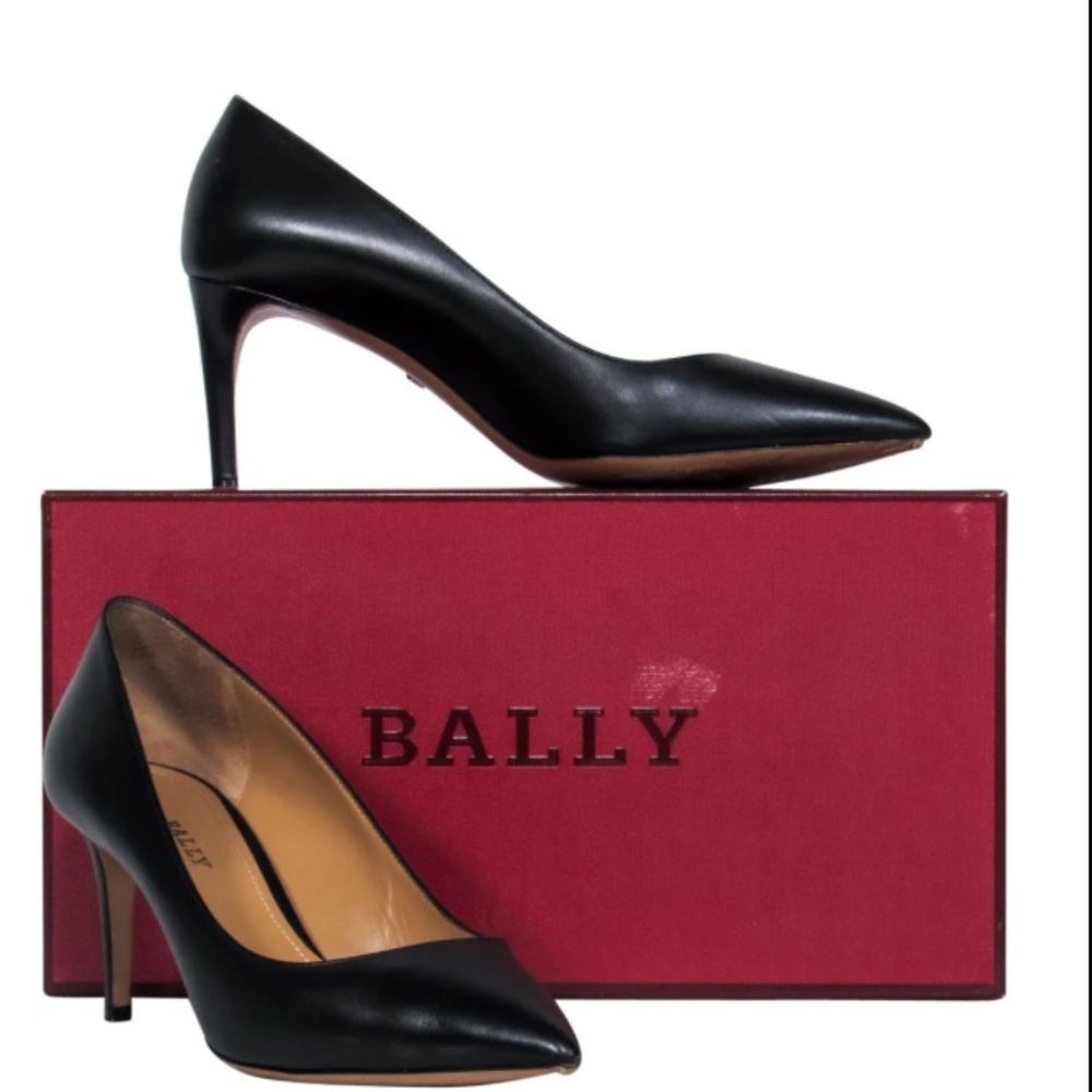 NWOT AUTH VINTAGE BALLY SORBA HEELS